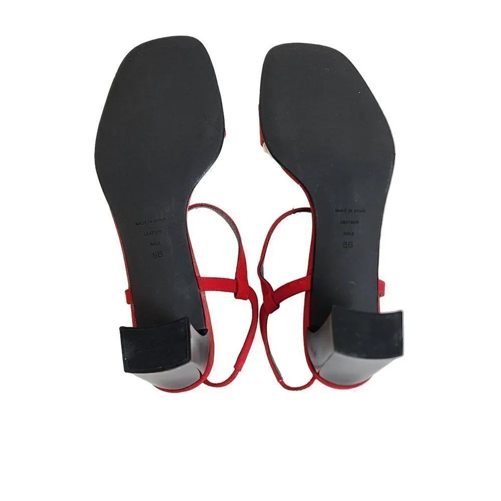 Unisa Red Strappy Size 8B Block Heel Sandals, NEW, Vintage